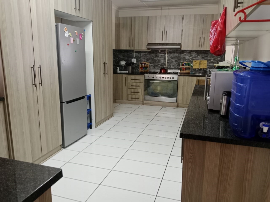 3 Bedroom Property for Sale in Kuruman Northern Cape